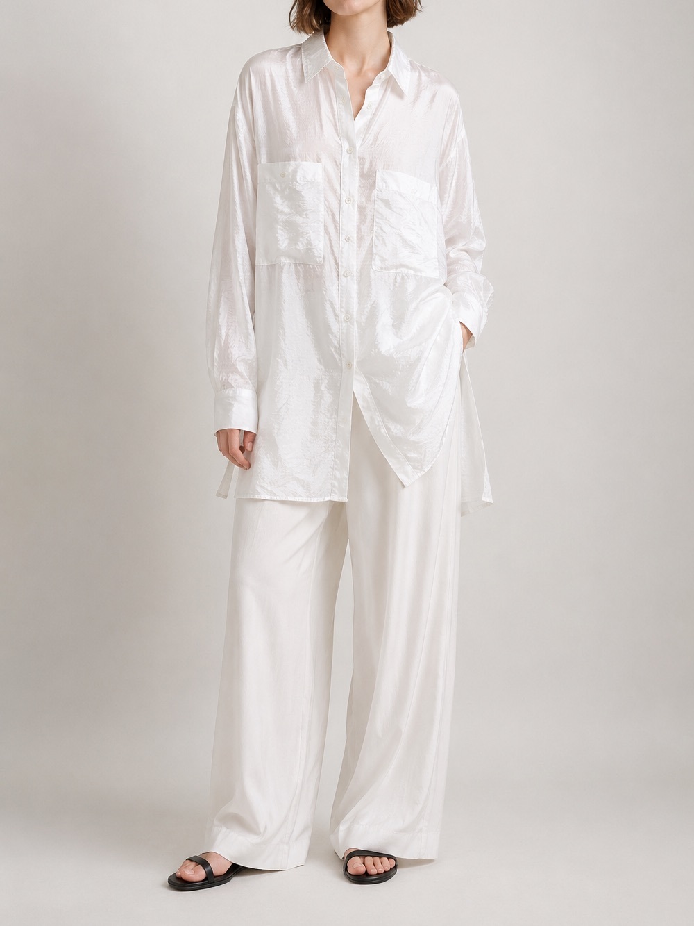 H&M White oversized buttoned shirt Tunic‎ size medium NWT